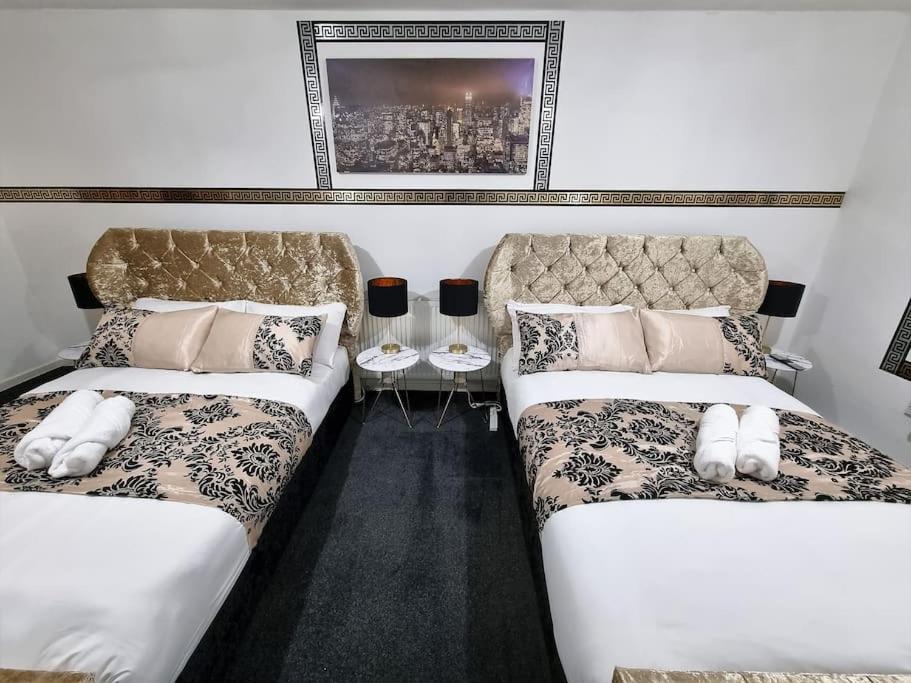 *c.sani* Setup For Your Relaxed & Amazing + Free Parking + Free Fast Wifi * * Leeds (West Yorkshire)