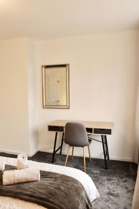 Apartment Charming 3 Bedroom Free Wifi & Parking Leeds (West Yorkshire)
