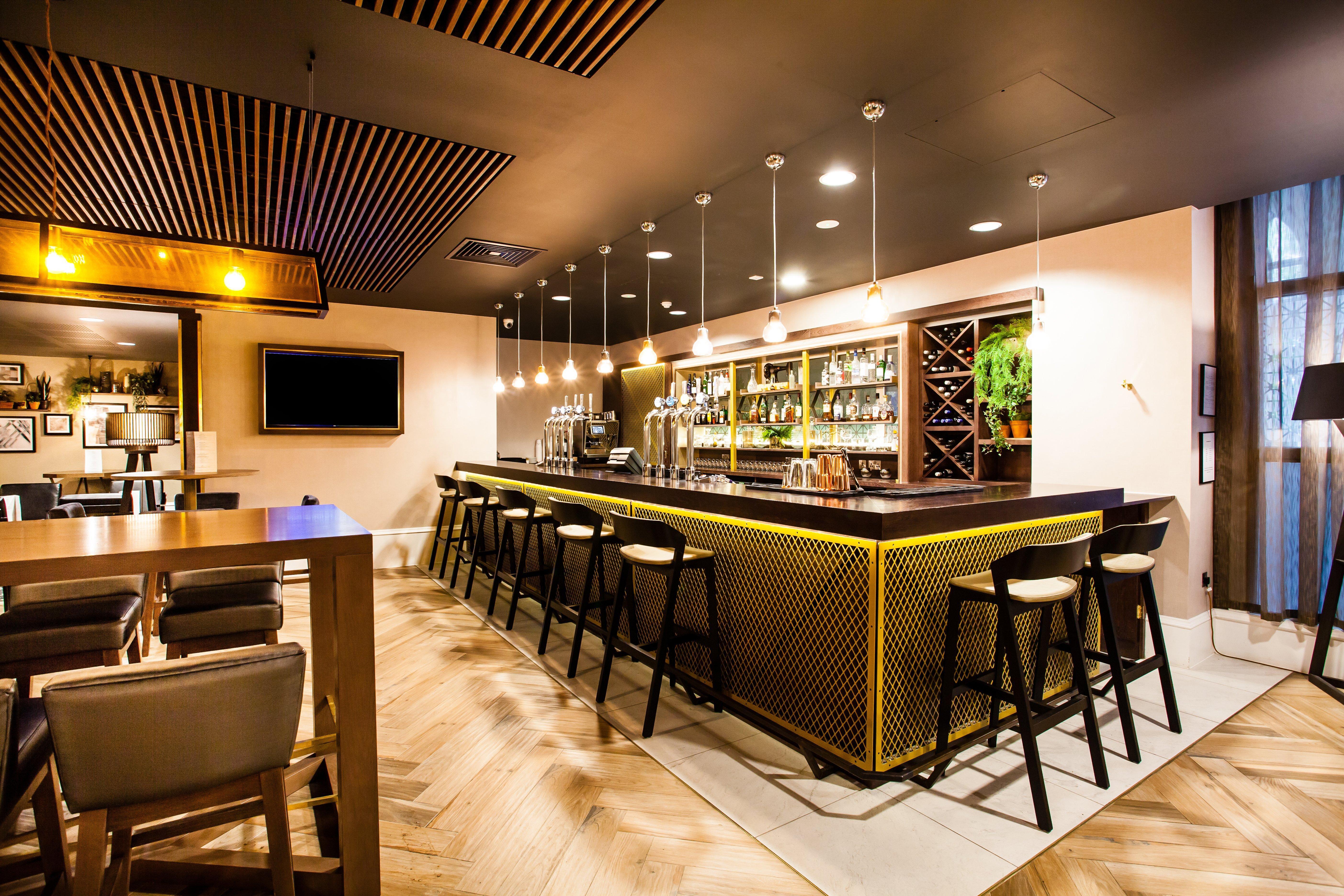 Crowne Plaza Leeds By Ihg Hotel 4*