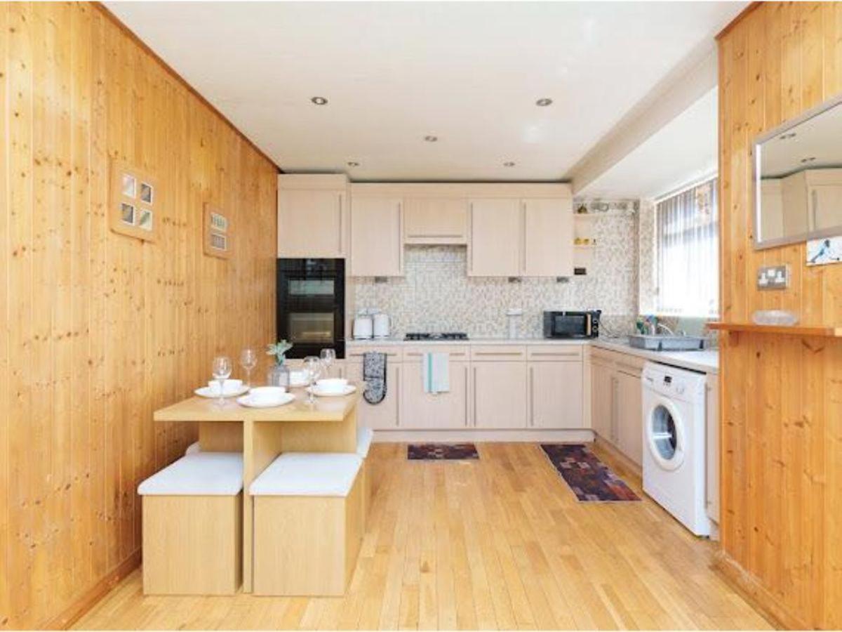 Alexander House Apartment Leeds (West Yorkshire)