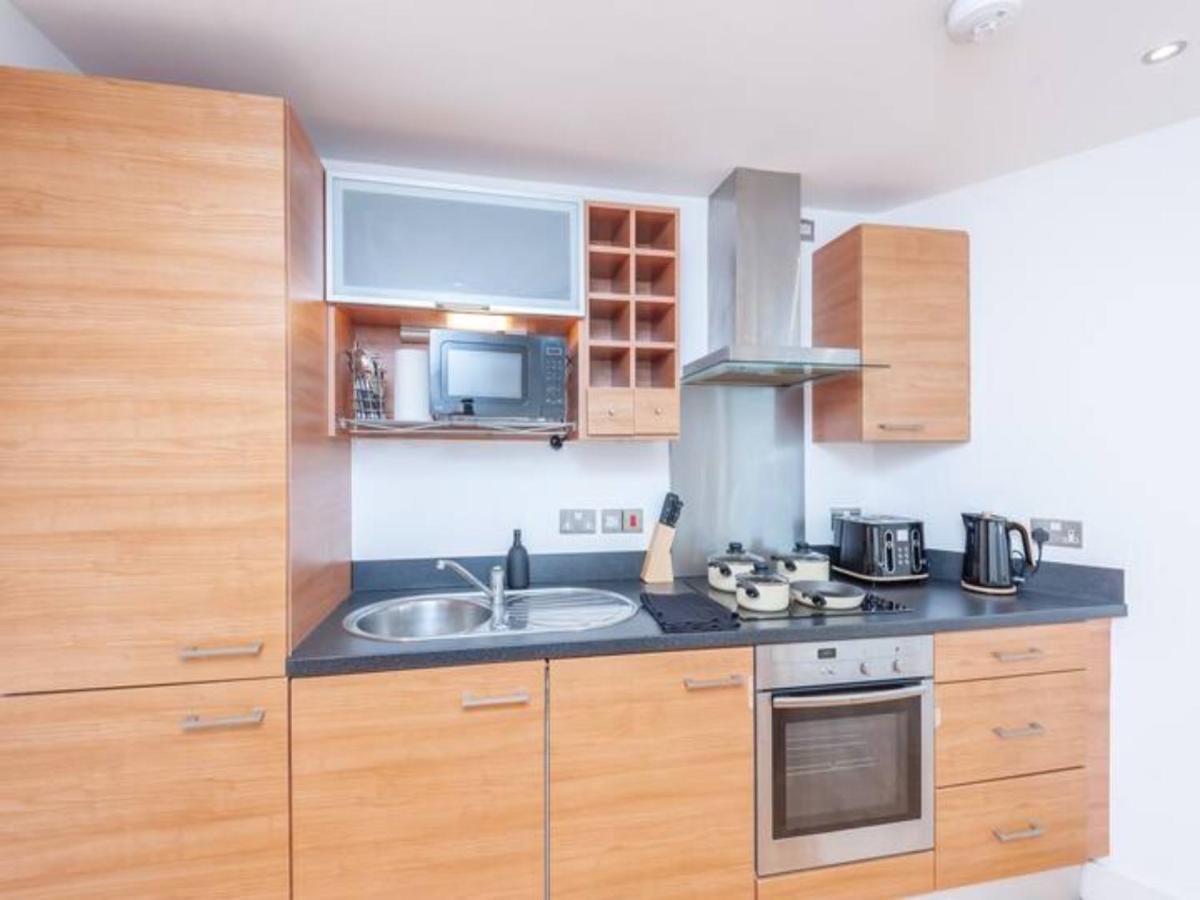 Apartment Pass The Keys Panoramic Serenity - Summer Bliss - Leeds Dock Leeds (West Yorkshire)