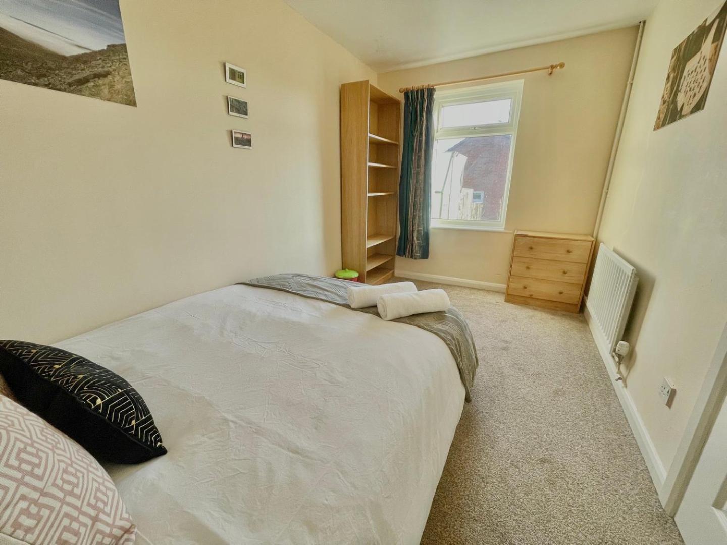 Guestready-close To Leeds City, Spacious, Sleeps 6 Guest house Leeds (West Yorkshire)