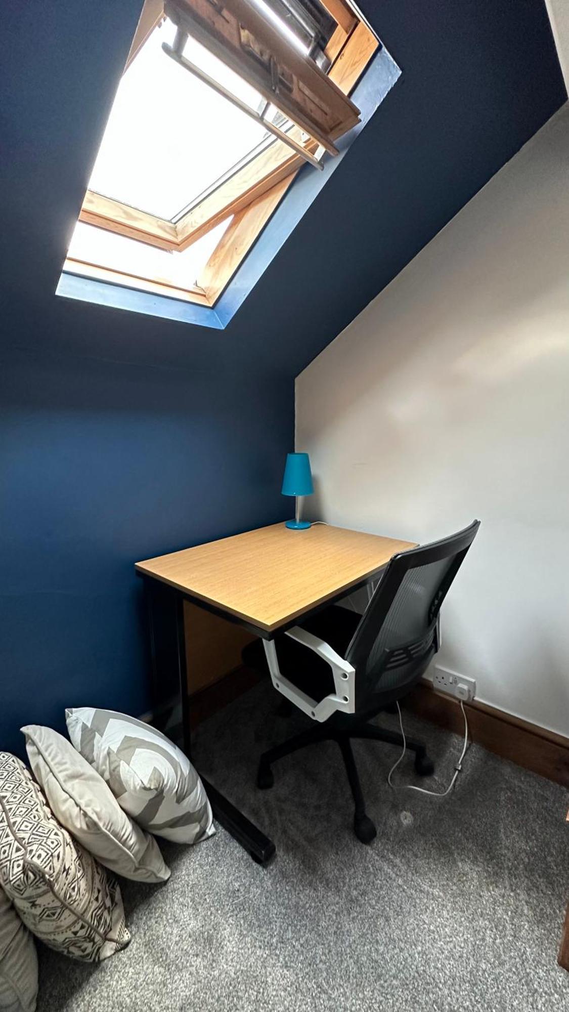Leeds Cosy House