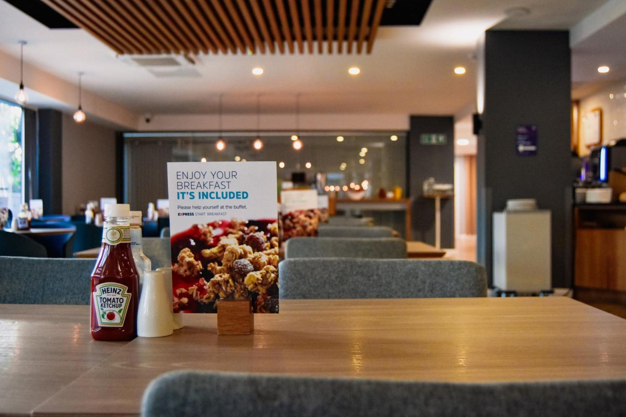 Express Leeds Centre - Armouries By Ihg Leeds (West Yorkshire)