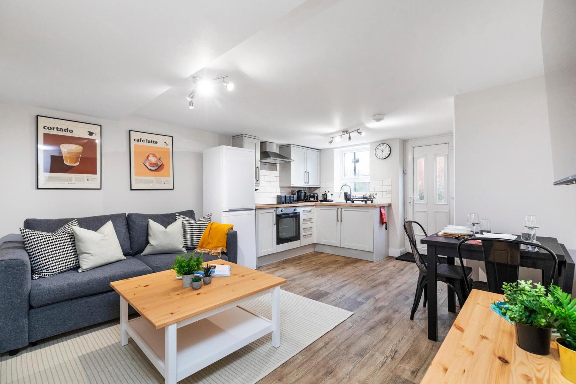 Cosy One Bed In Leeds Apartment