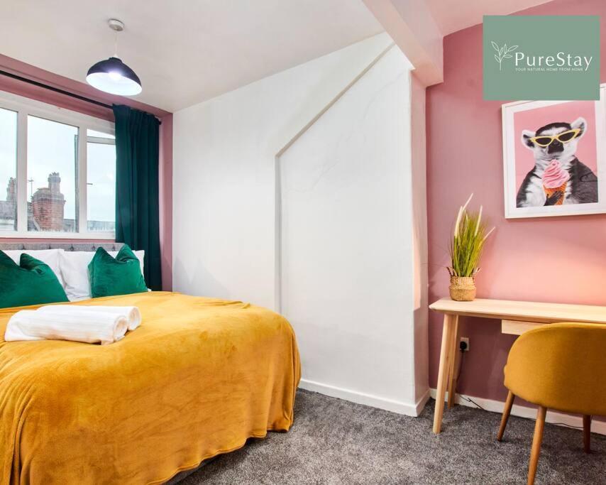 Perfect Contractor House In With 6 Beds By Purestay- Min 7 Nights! Apartment Leeds (West Yorkshire)