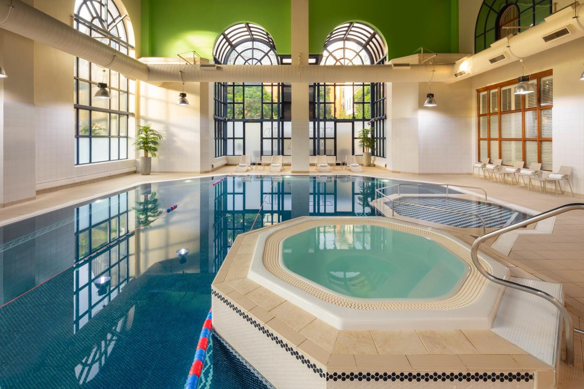 Crowne Plaza Leeds By Ihg 4* Leeds (West Yorkshire)