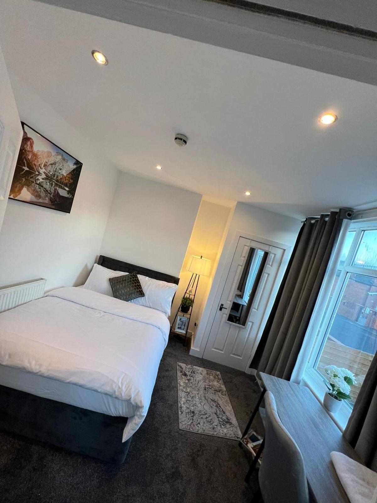 Homestay J&f In Leeds