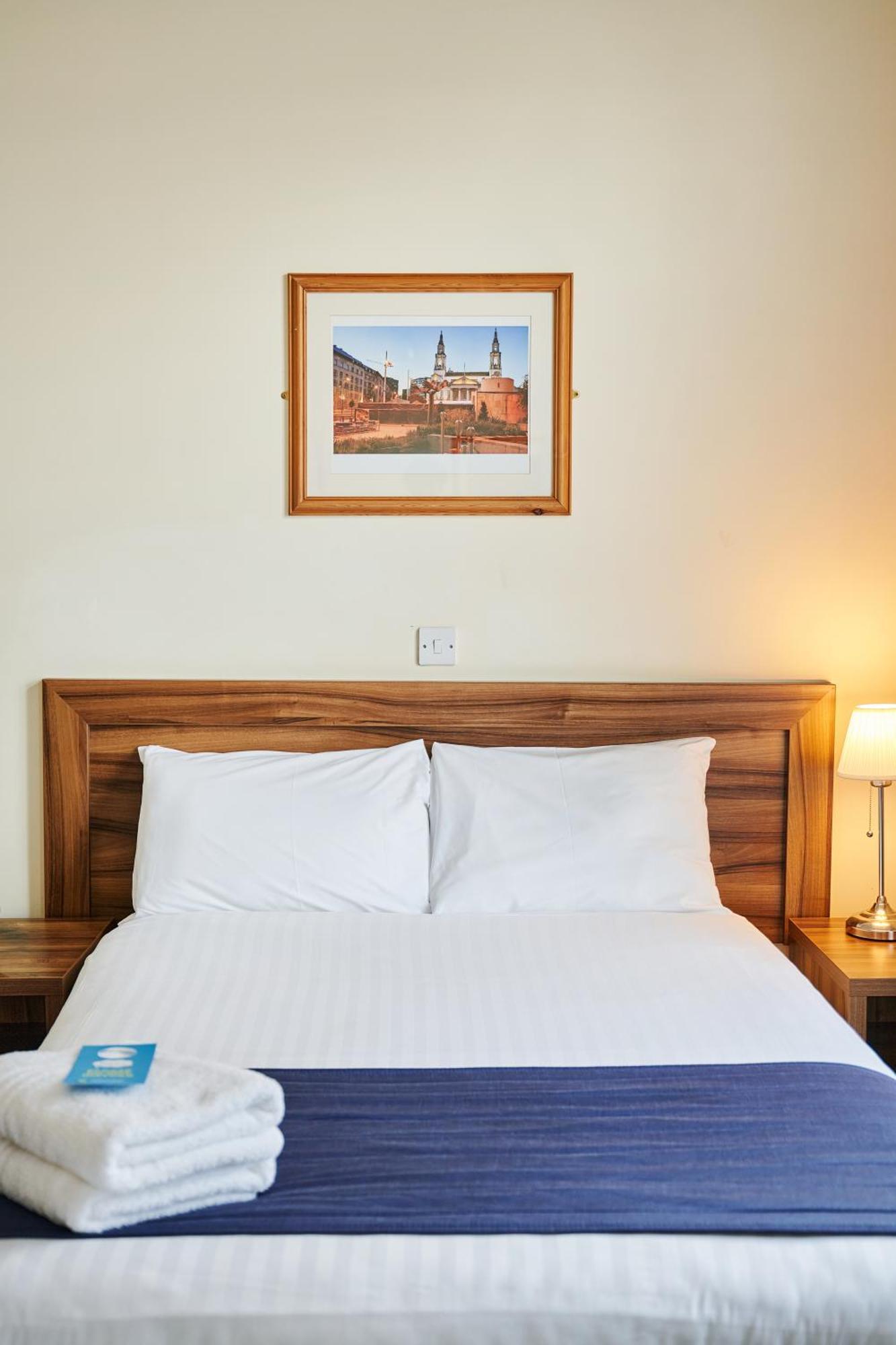 Discovery - Leeds Hotel 2*