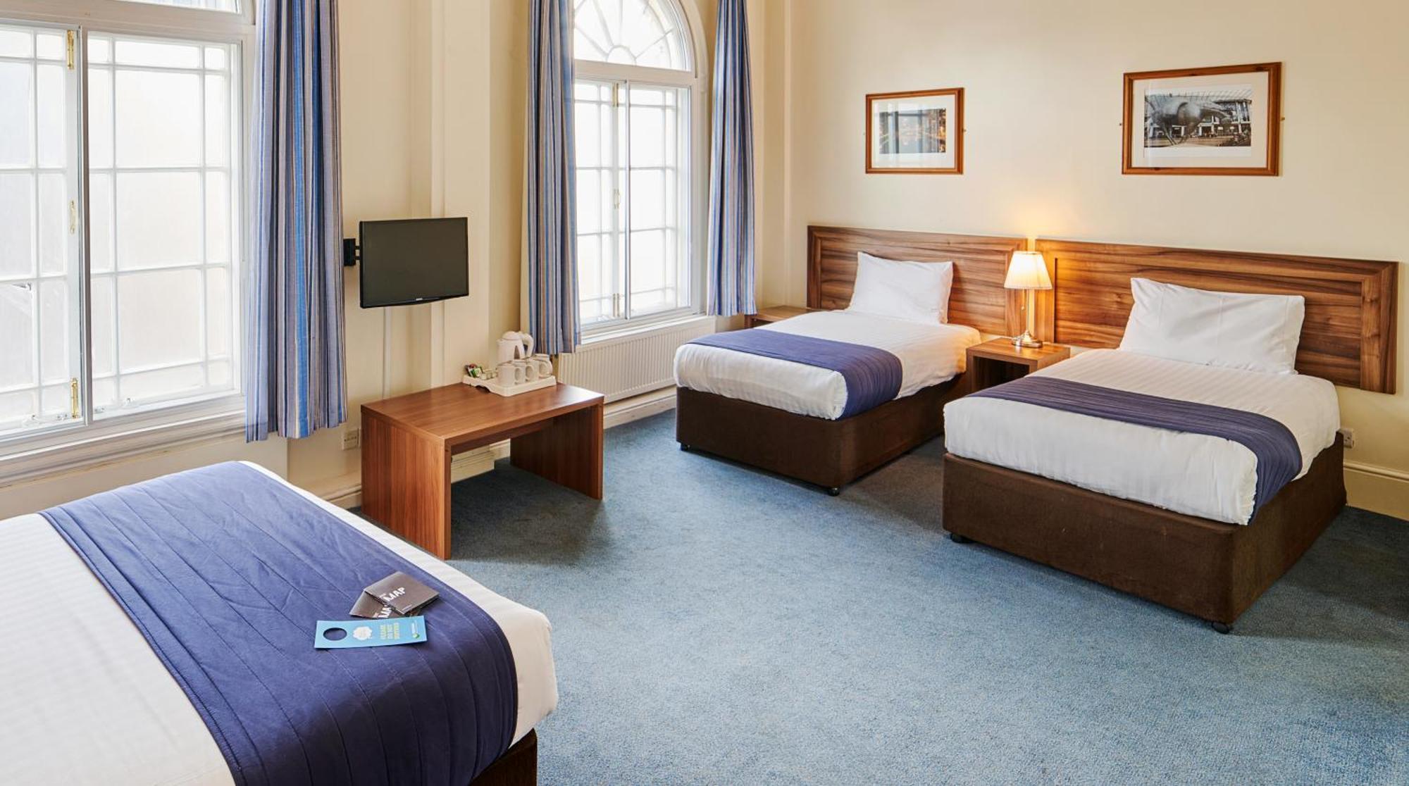 Discovery - Leeds Hotel