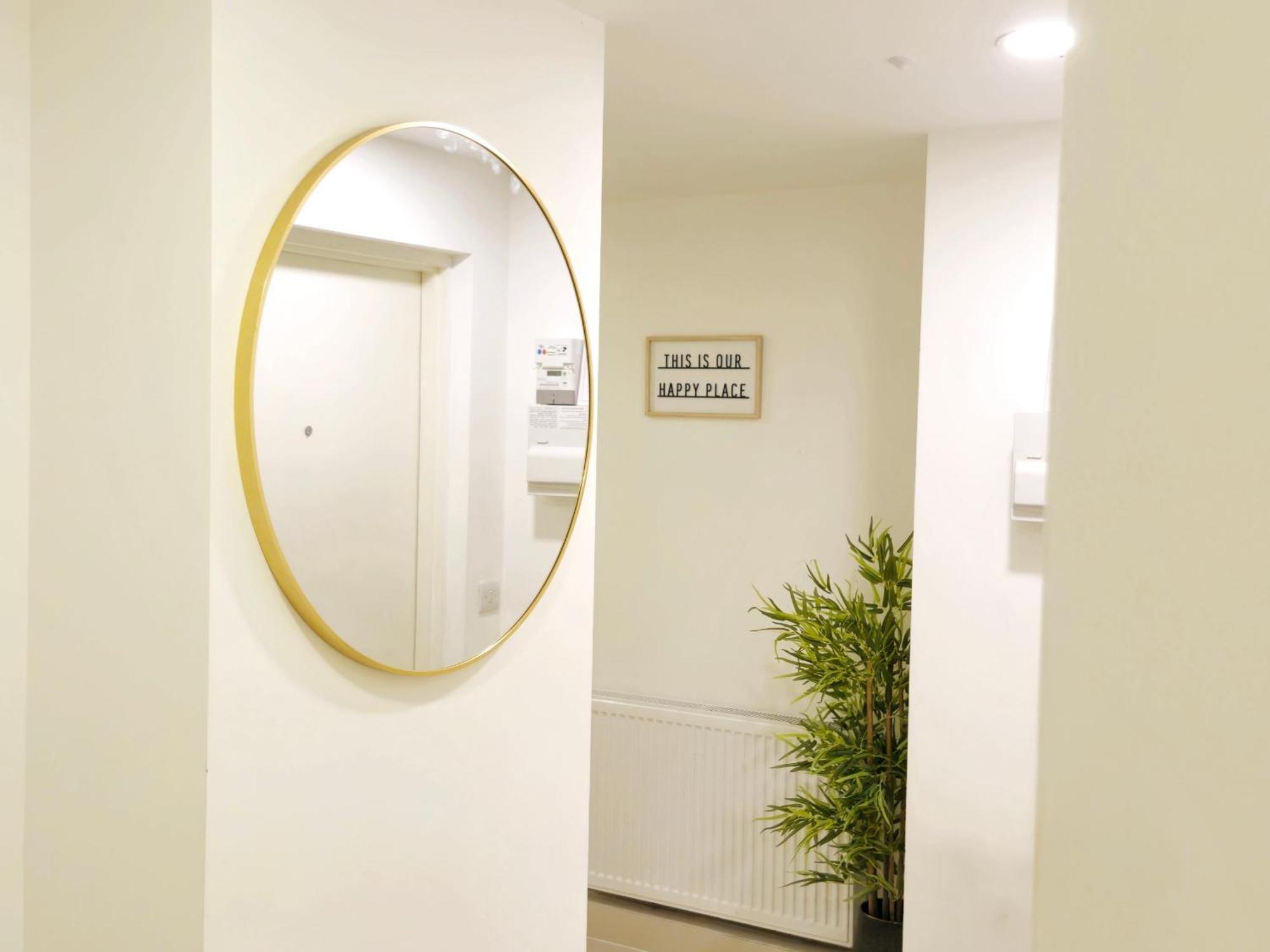 Mpl Ensuites With Kitchenettes - - Netflix & Wifi- First Direct & 02 Arena- Lgi Hospital & Uni 5 Mins Guest house Leeds (West Yorkshire)