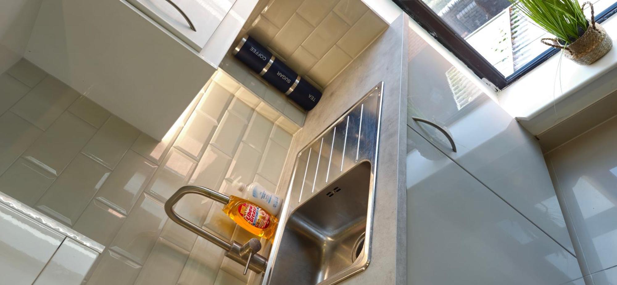 Mpl Ensuites With Kitchenettes - - Netflix & Wifi- First Direct & 02 Arena- Lgi Hospital & Uni 5 Mins Guest house