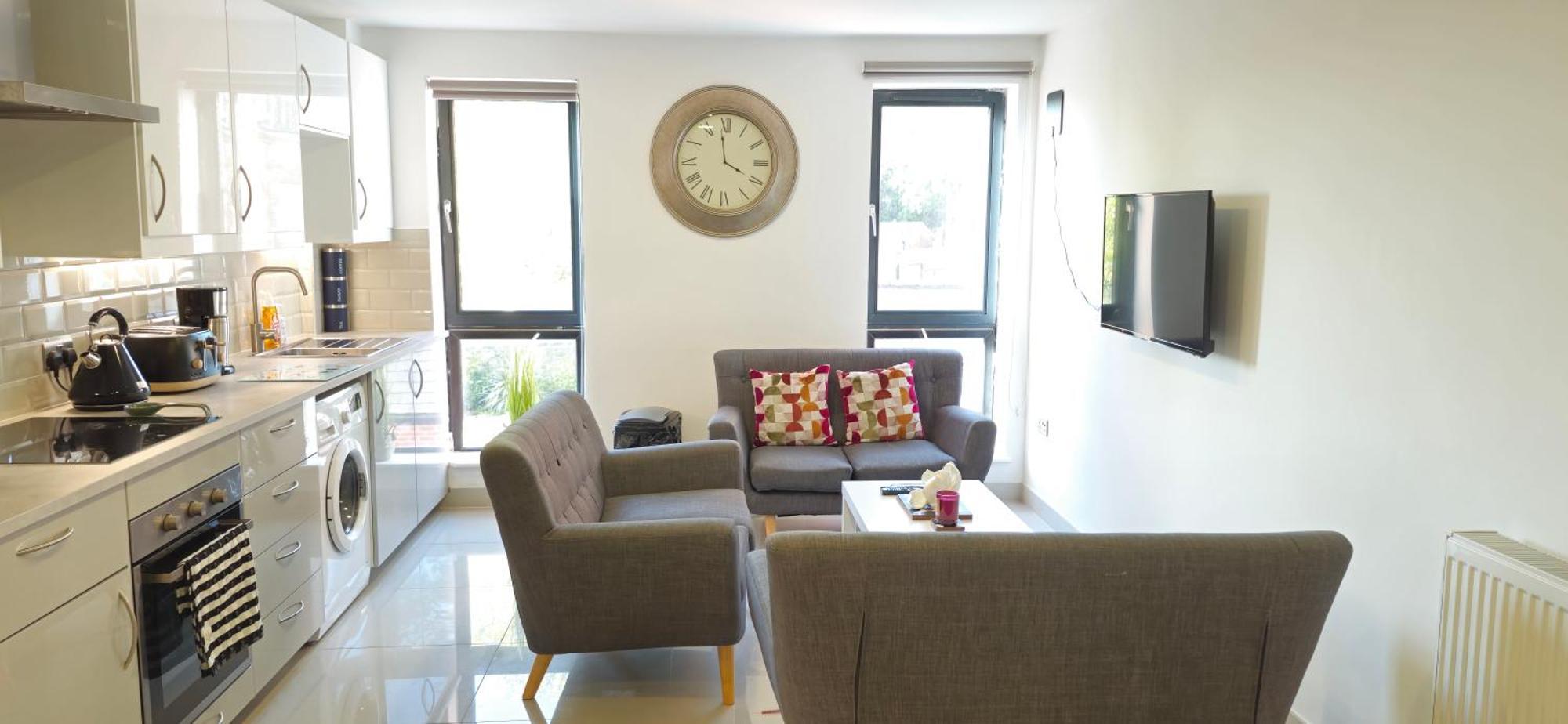 Mpl Ensuites With Kitchenettes - - Netflix & Wifi- First Direct & 02 Arena- Lgi Hospital & Uni 5 Mins Guest house