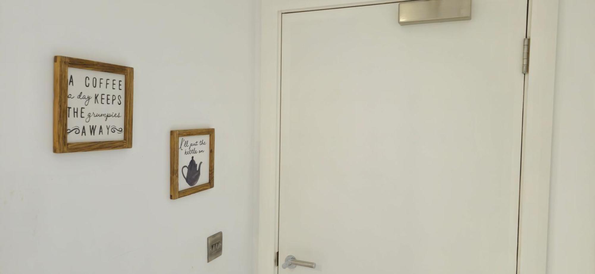 Guest house Mpl Ensuites With Kitchenettes - - Netflix & Wifi- First Direct & 02 Arena- Lgi Hospital & Uni 5 Mins