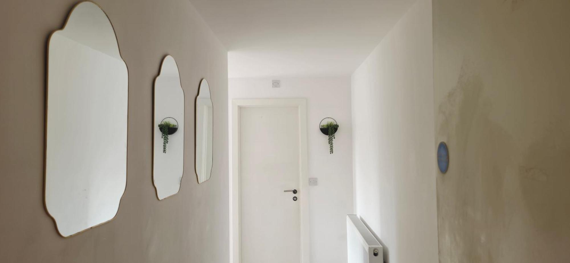 Guest house Mpl Ensuites With Kitchenettes - - Netflix & Wifi- First Direct & 02 Arena- Lgi Hospital & Uni 5 Mins