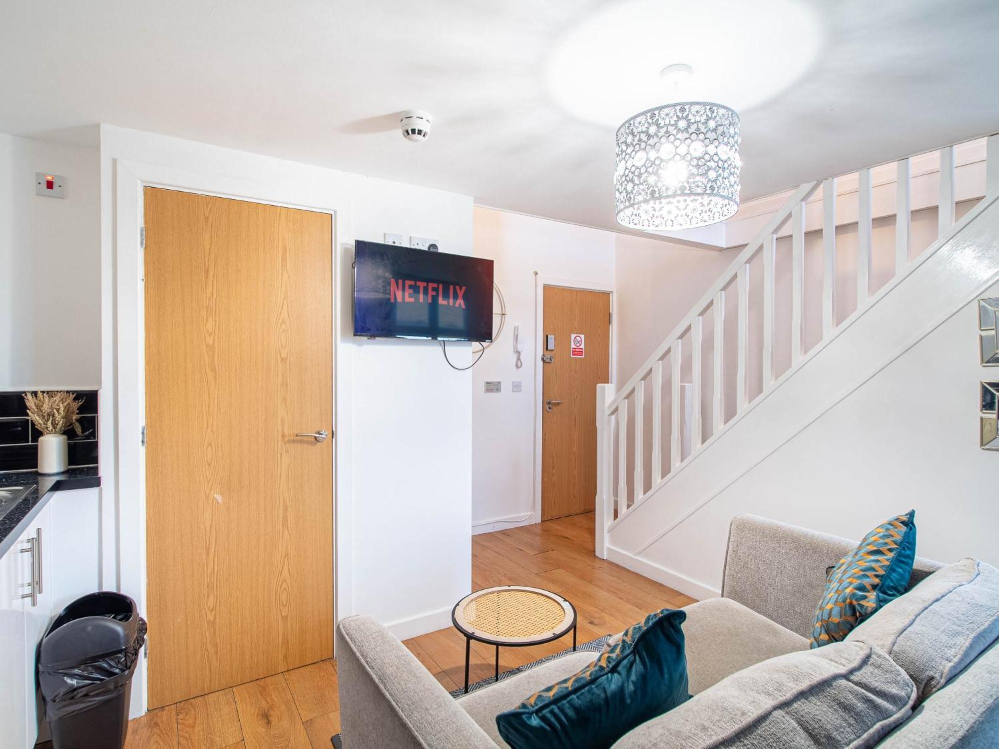Apartment Bv Modern Near Kirkstall Shopping Centre Leeds (West Yorkshire)