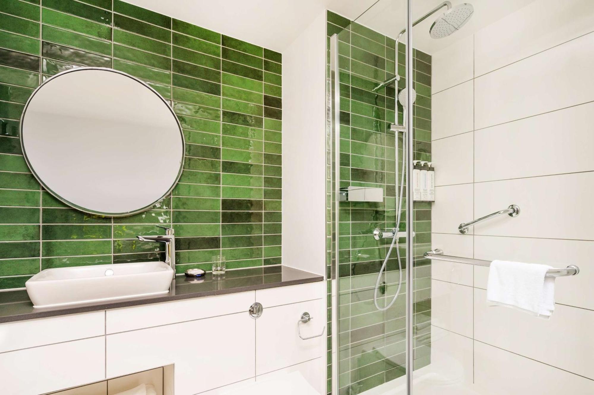 Hotel Hyatt House Leeds 4*