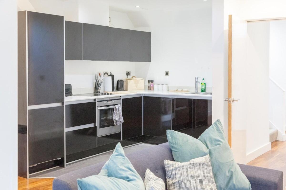 Centre Penthouse Apartment