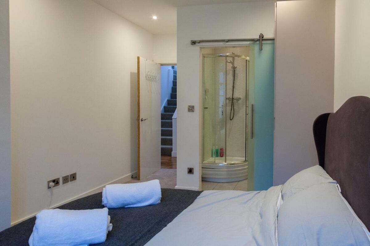 Centre Penthouse *
