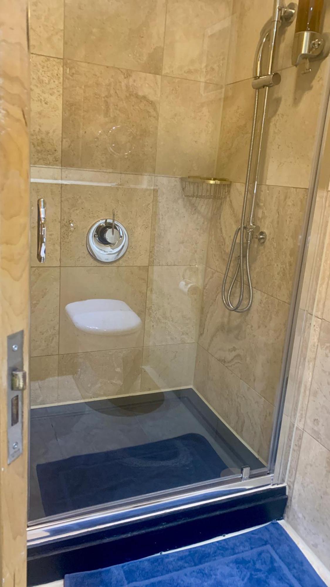 Leeds Centre Luxury 2 Bed Sleeps 6 Fantastic Views *