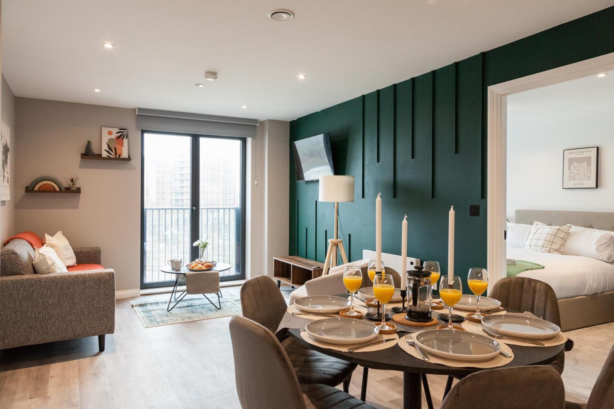 Apartment Springwell Gardens Near Leeds Station & Centre *