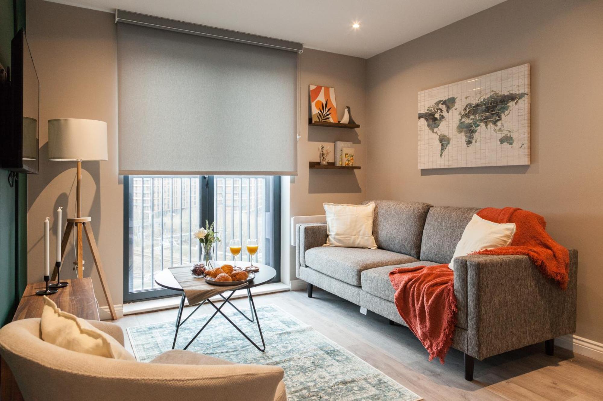 Springwell Gardens Near Leeds Station & Centre Apartment