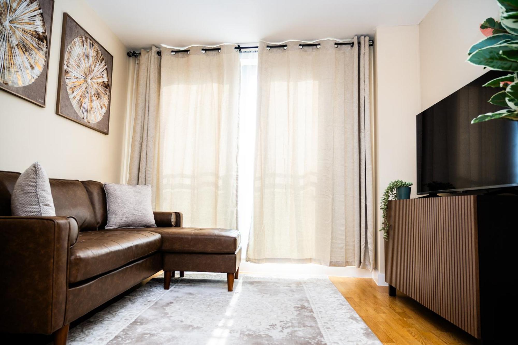 Luxury With Free Parking Leeds (West Yorkshire)