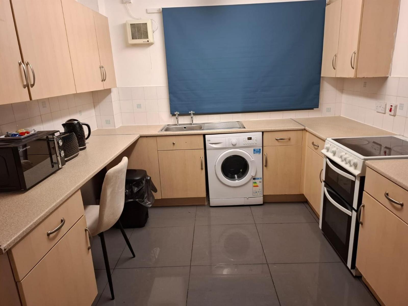 Entire House In Hunslet 5min To Center Holiday home Leeds (West Yorkshire)