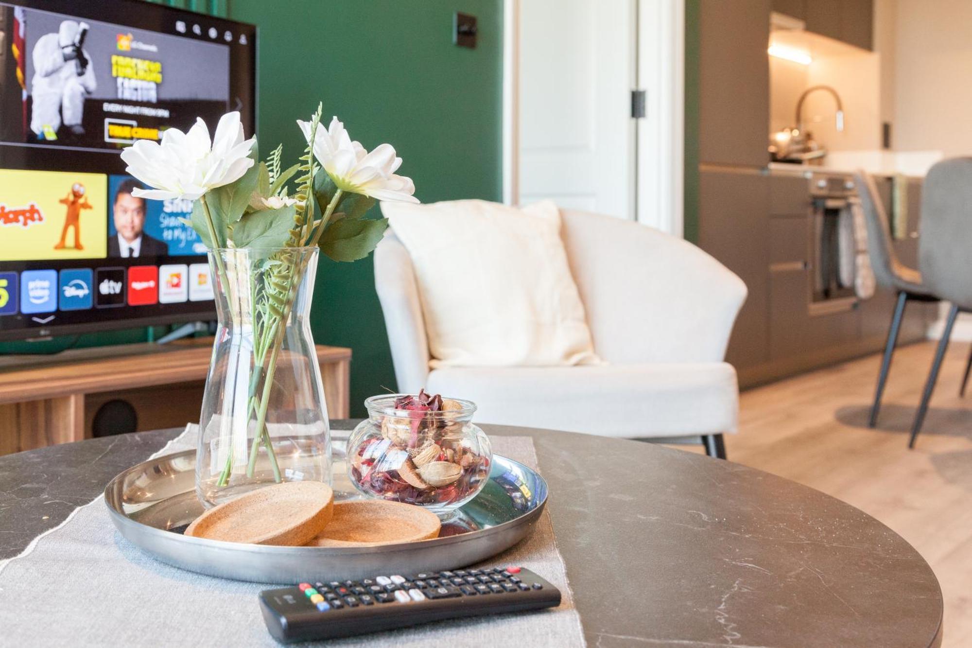 Springwell Gardens Near Leeds Station & Centre Apartment Leeds (West Yorkshire)