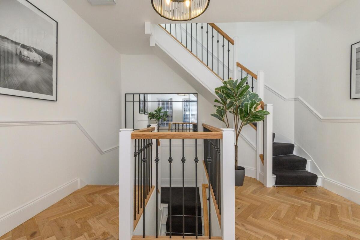 Apartment Paradise Boutique Deluxe - Center - Steps To Ivy Leeds (West Yorkshire)