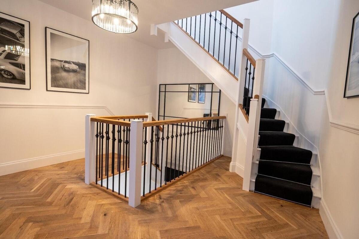 Apartment Paradise Boutique Deluxe - Center - Steps To Ivy