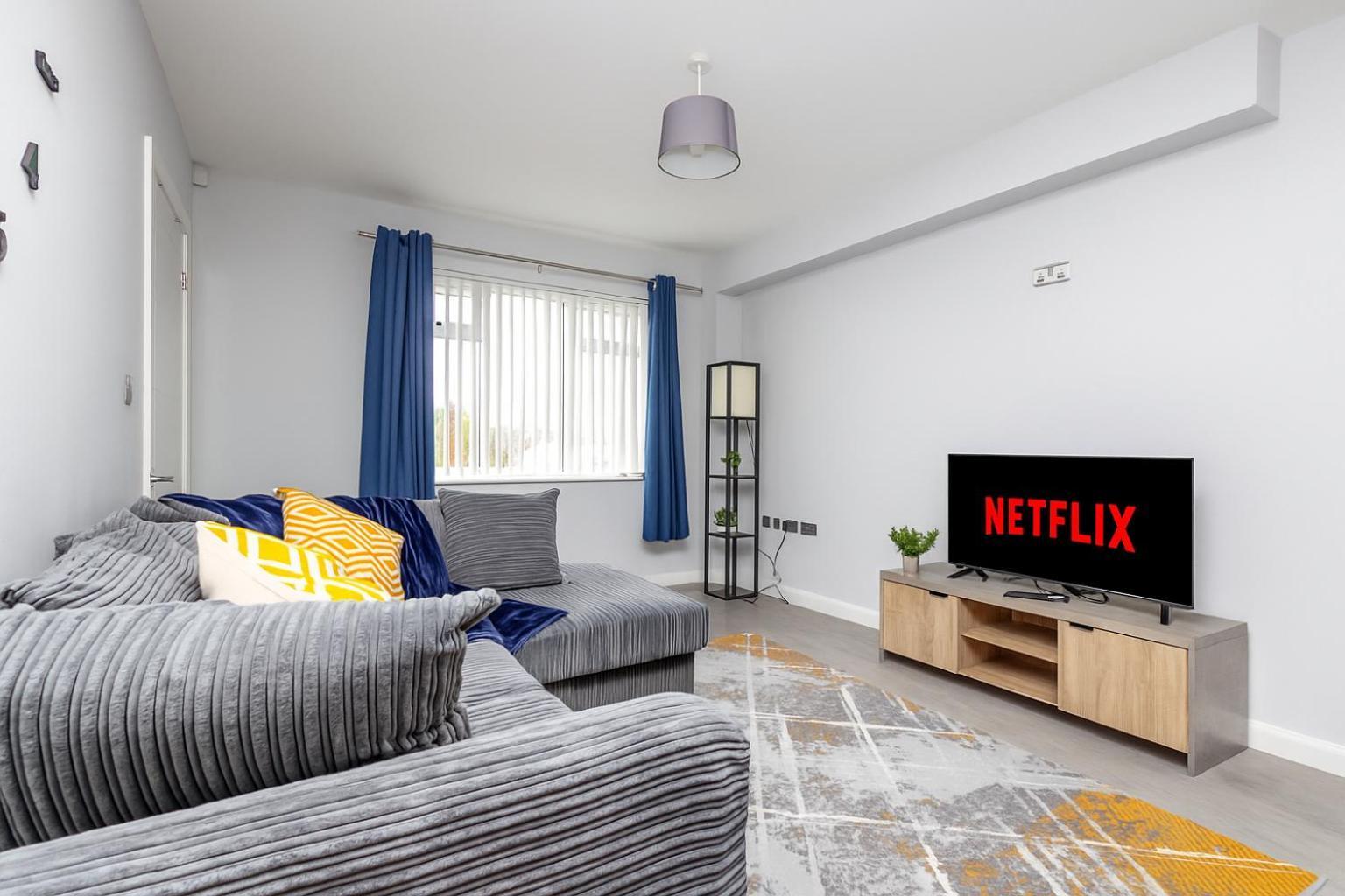 Alt-stay Leeds, M621 Junction 1 - Free Parking & Fast Wi-fi - Fussball Table - Master En-suite - Idea For Contractors & Long Leeds (West Yorkshire)
