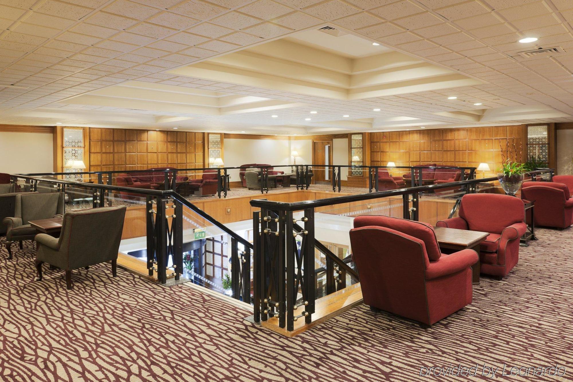 Crowne Plaza Leeds By Ihg Hotel