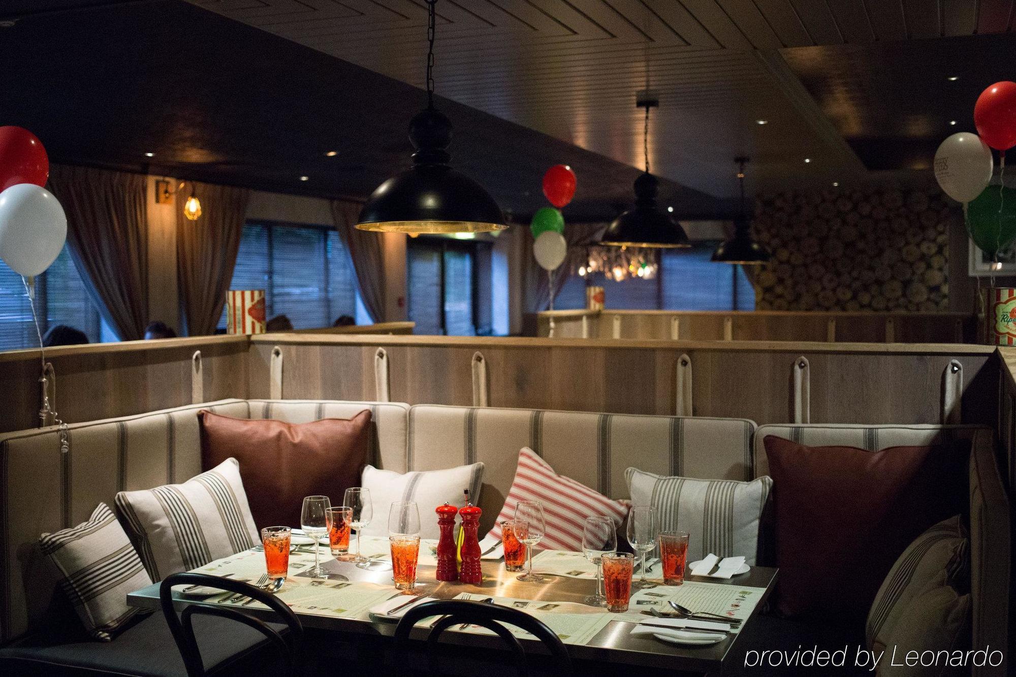 Hotel Village Leeds North 3*