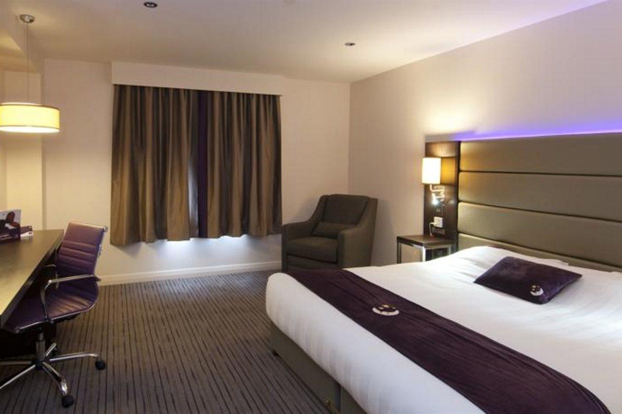 Premier Leeds / Bradford Airport Leeds (West Yorkshire)