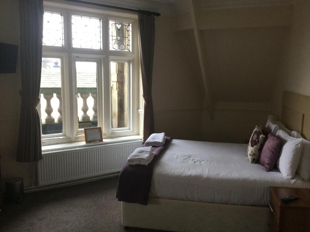 Black Horse Otley Hotel