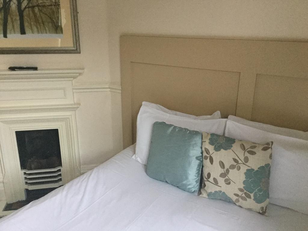 Black Horse Otley 3*