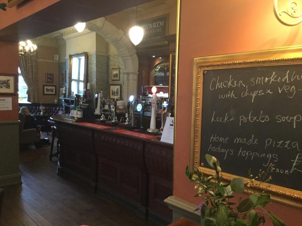 Black Horse Otley Hotel