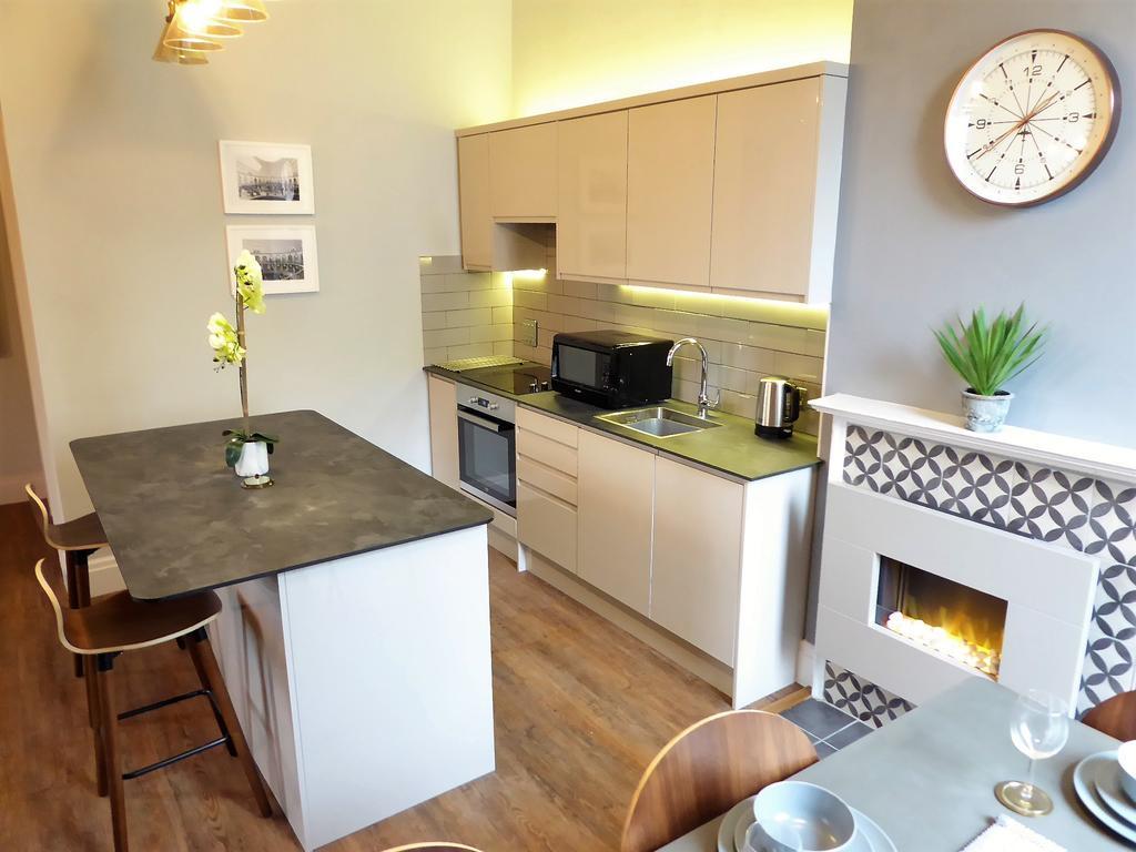 Apartment Claremont Apartments, Leeds Centre Leeds (West Yorkshire)
