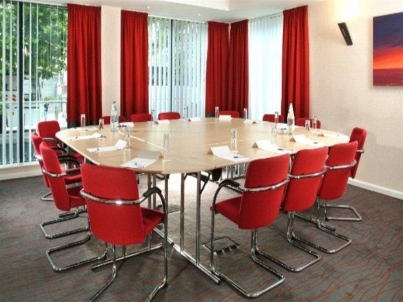 Express Leeds Centre - Armouries By Ihg Hotel