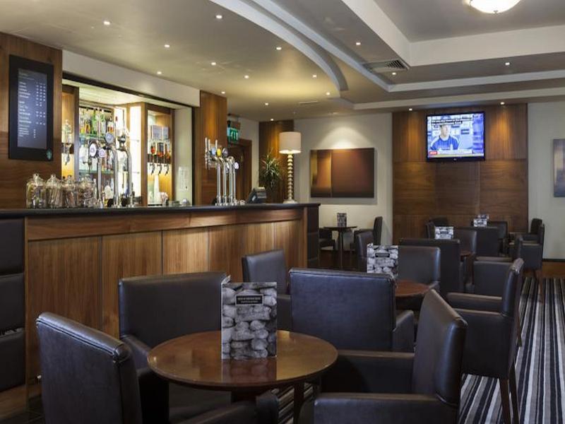 Crowne Plaza Leeds By Ihg Hotel 4*