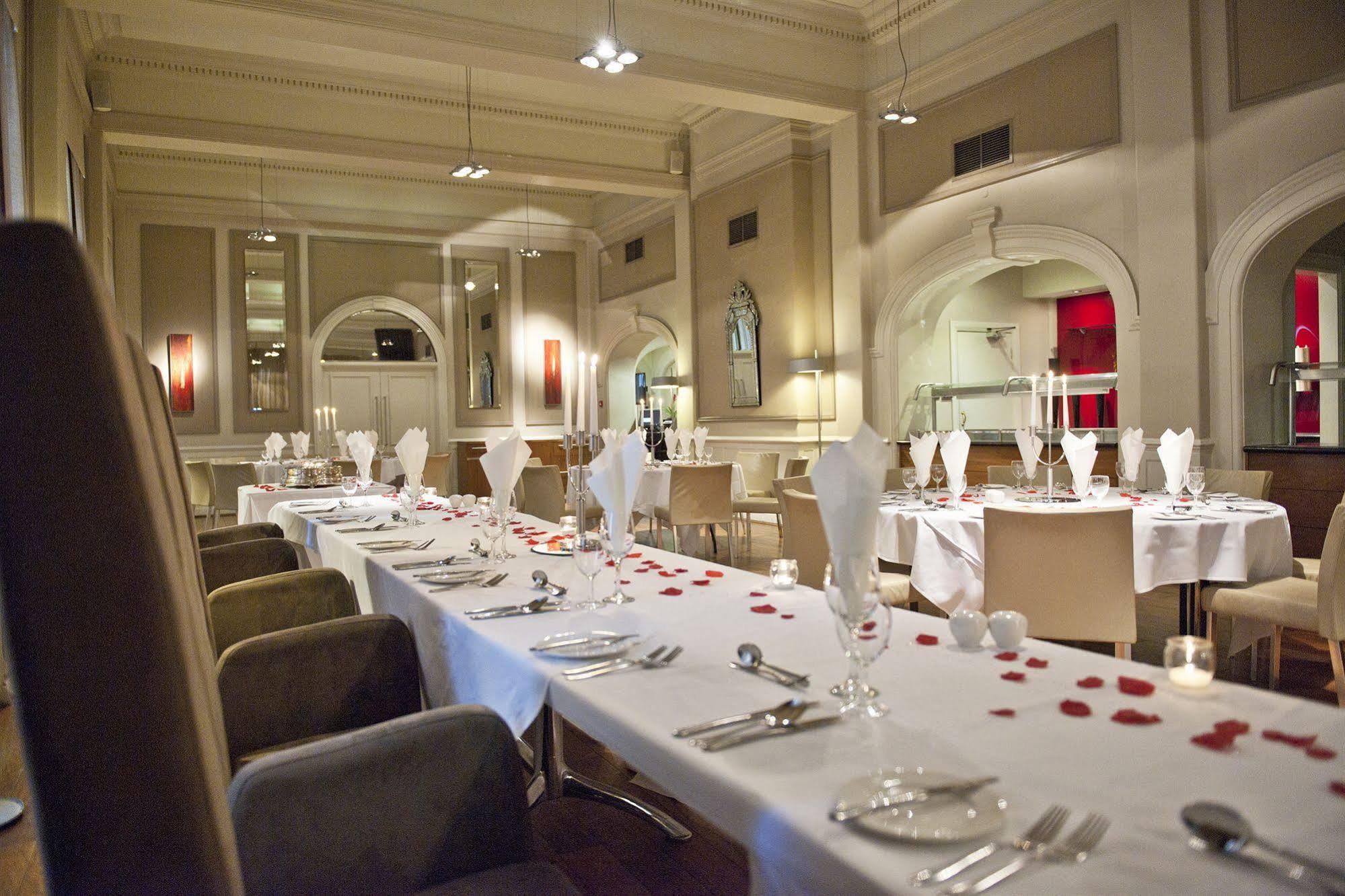 The Met Leeds (West Yorkshire)