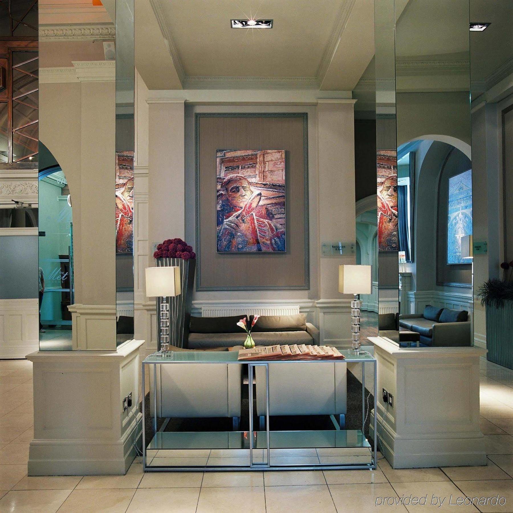 The Met 4*