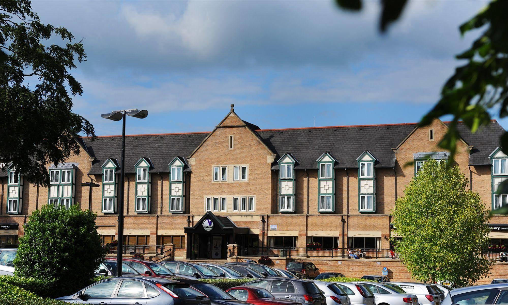 Village Leeds North Hotel Leeds (West Yorkshire)