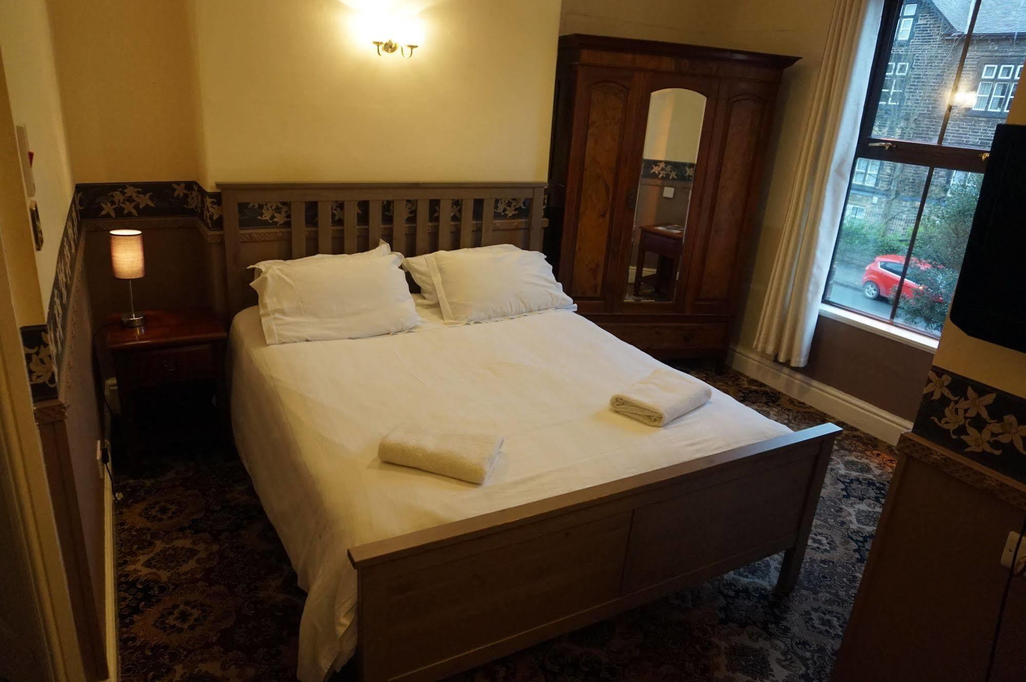 The Butlers 3* Leeds (West Yorkshire)