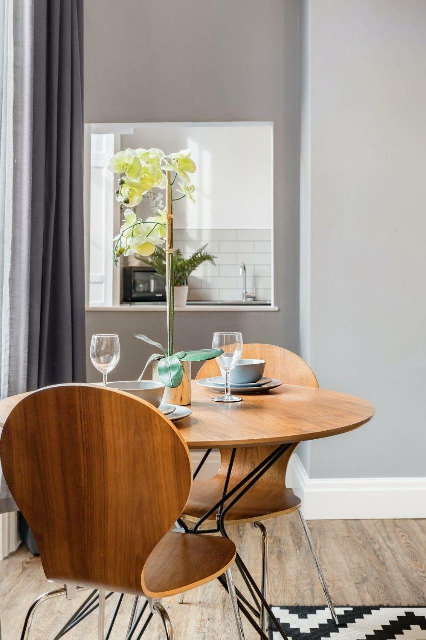 The Corson At Claremont Apartment