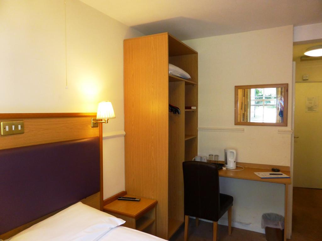 Hotel Old Vicarage 2*