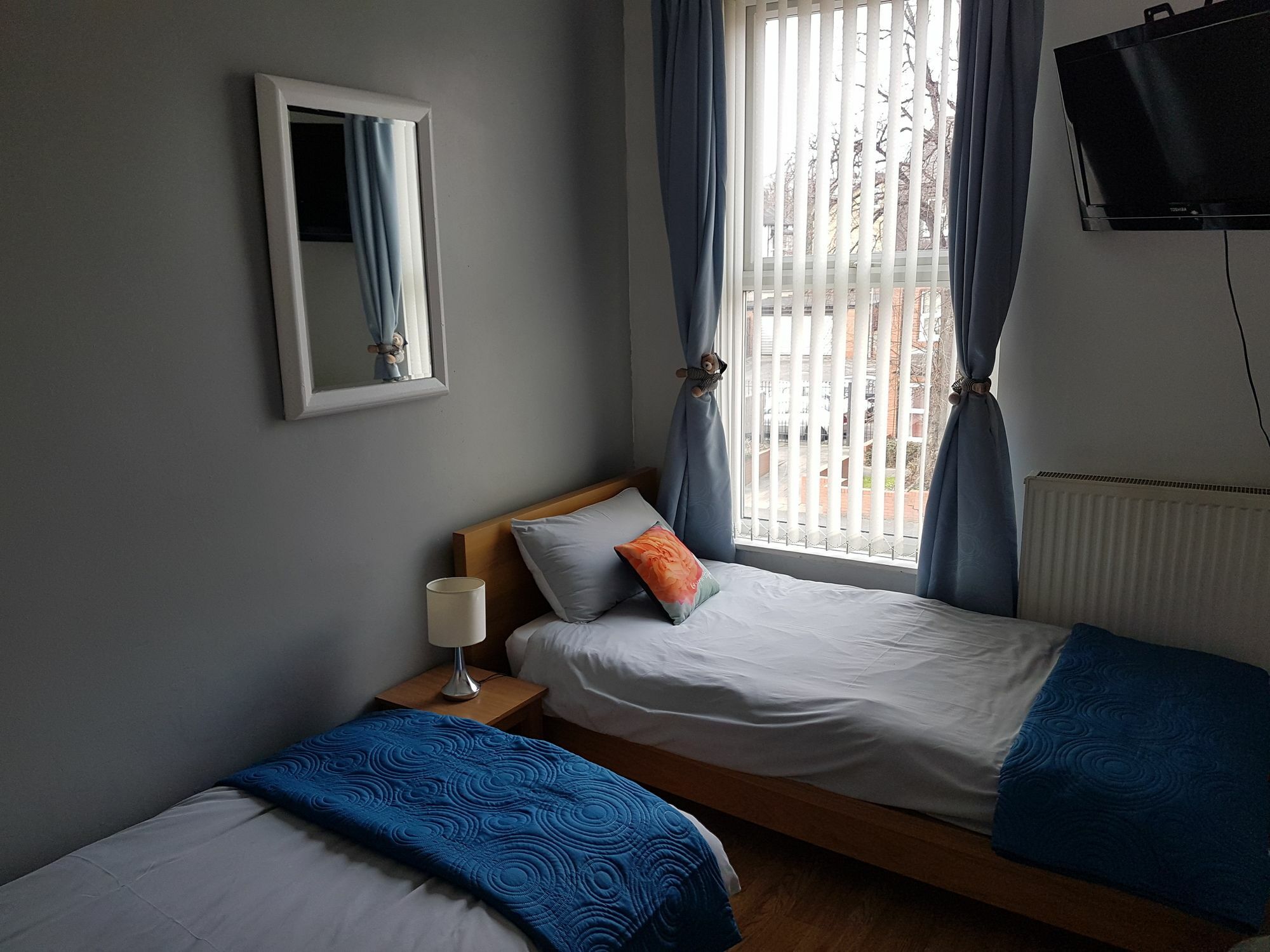 Cowper House 3*