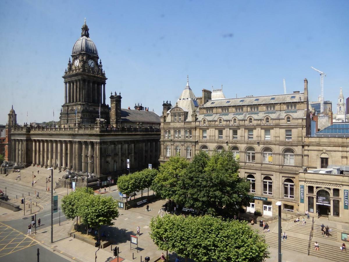 Leeds Centre Luxury 2 Bed Sleeps 6 Fantastic Views Apartment *
