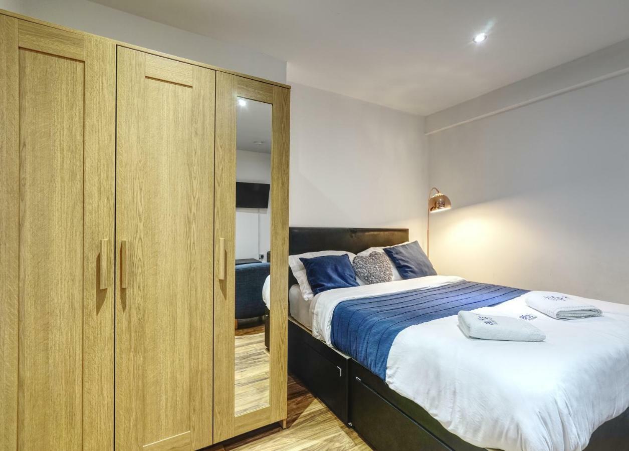 Victoria House Apartment